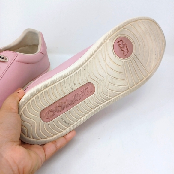 COACH Clip Leather Low-top Light Pink Sneakers - Picture 7 of 7